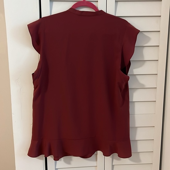 Banana Republic Blouse - Picture 2 of 2